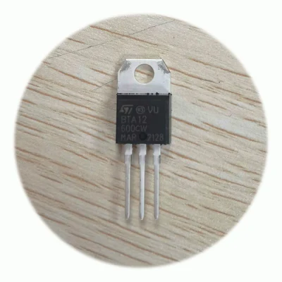 Transistor BTA12-600cwrg Transistor de tiristor de alta calidad To220 BTA12-600cw